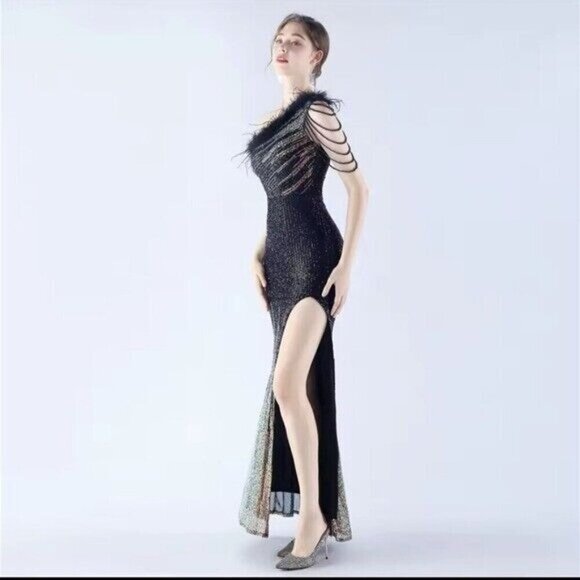 Black, One Shoulder Beaded, Gradient ,  Feather Neckline,  Sequined Mermaid Gown - Picture 13 of 16